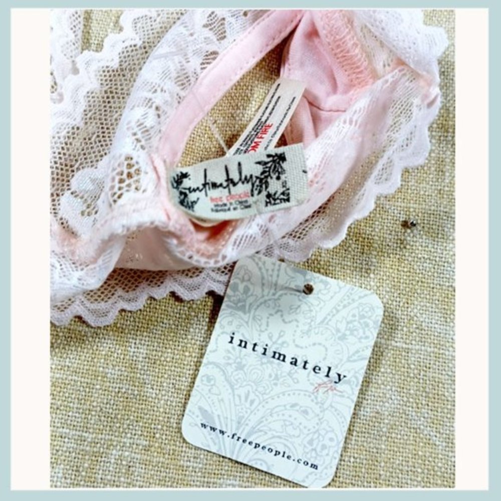 Free People Solid Lace Bralette - Pink, Free People Pink Lace Bralette Size XS - Picture 8 of 10